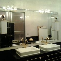 Зеркала для ванной комнаты на заказ